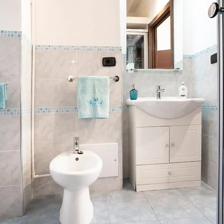 House In Center 2 - Affitti Brevi Italia Apartment Genoa