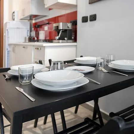 Apartment House In Center 2 - Affitti Brevi Italia Genoa
