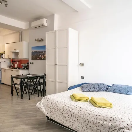 House In Center 2 - Affitti Brevi Italia Apartment Genoa